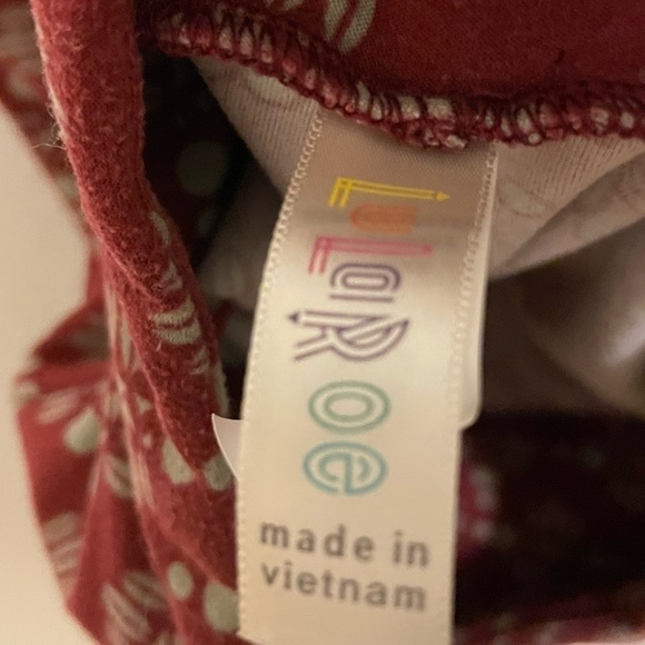 LulaRoe Tall & Curvy Leggings Red - Picture 3 of 5